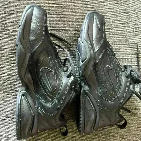 MEN’S Nike Air Monarch IV - Picture 8 of 8